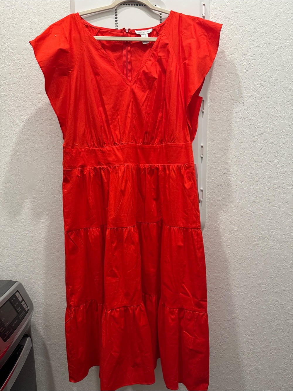 London Times Red Tiered V-Neck Cap Sleeve Dress
